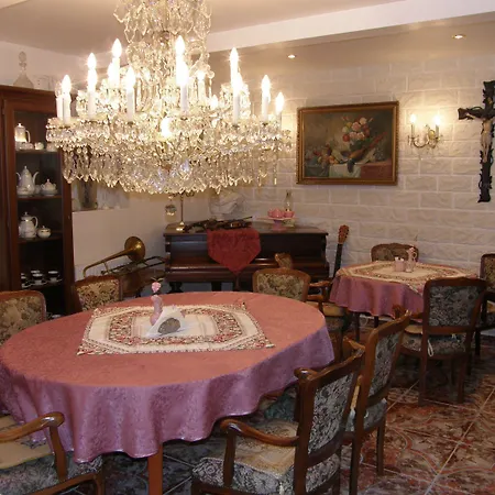 Garni Otel 3*