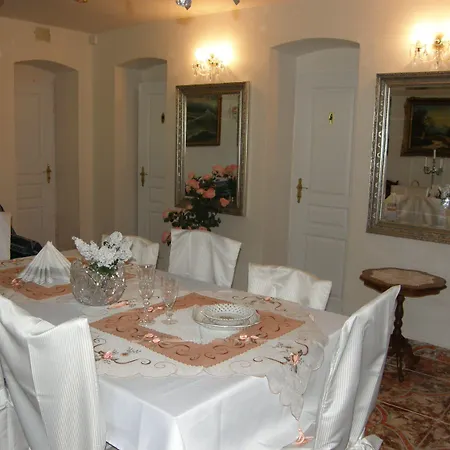 Otel Garni