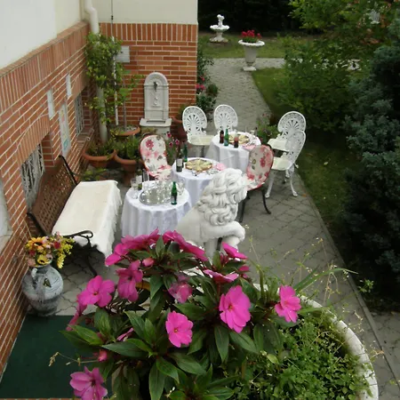 Otel Garni