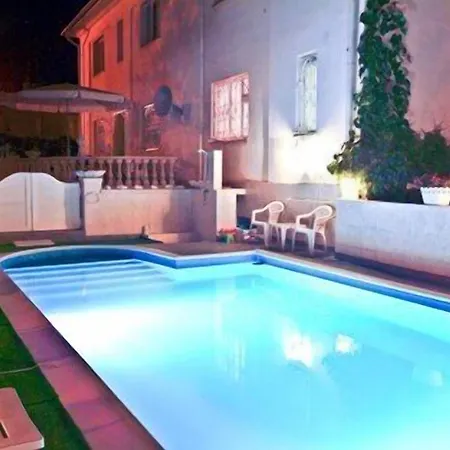 Garni Otel 3*