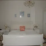 Garni Hotel
