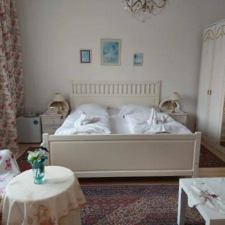 Garni Hotel 3*