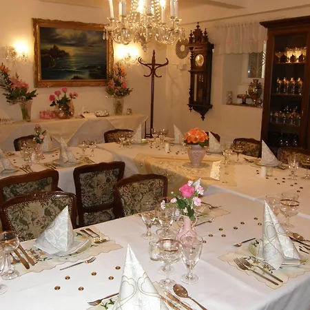 Garni Hotel