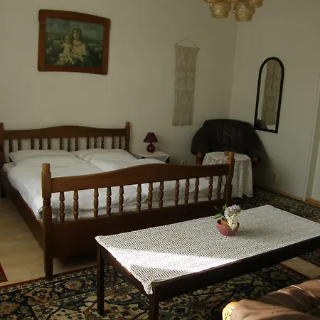Hotel Garni 3*