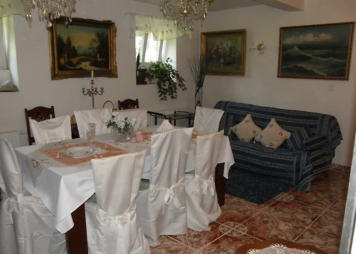 Hotell Garni 3*